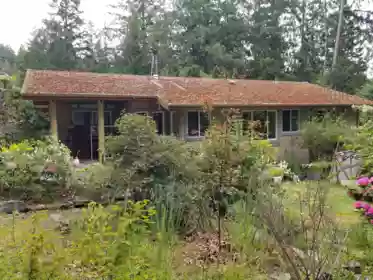 Community Amenities Photo (Clubhouse) of 9975 Porlier Pass Road, Galiano Island, BC