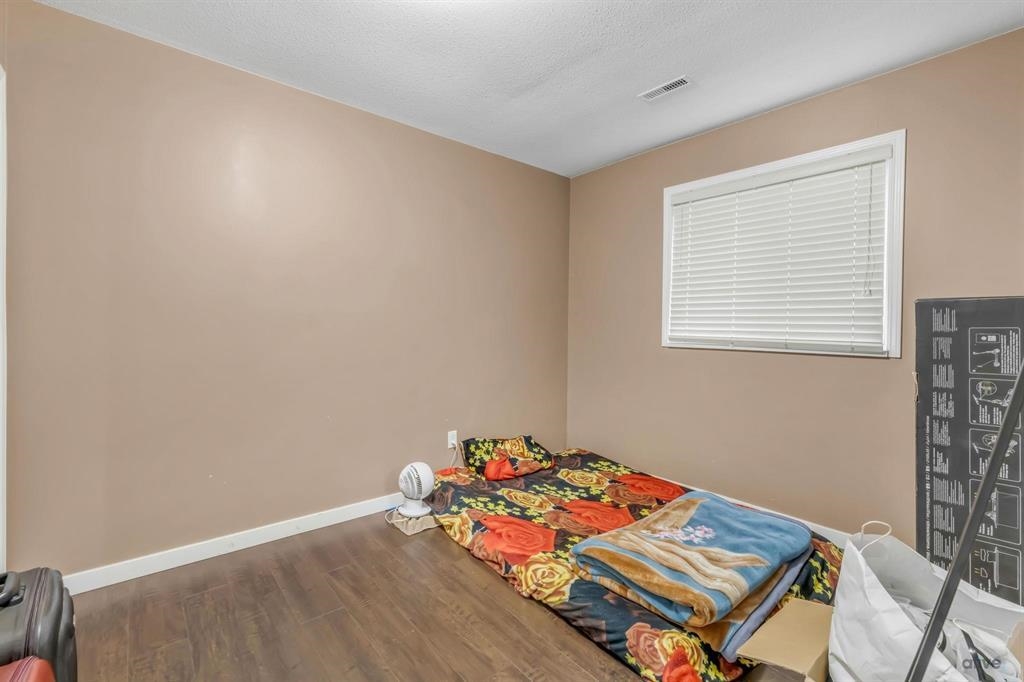 Basement Recreation Room Photo of 15756 82 Avenue, Surrey, BC