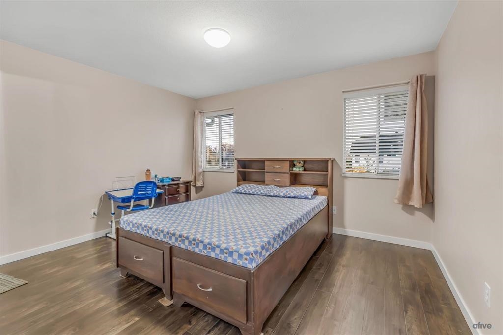 Hallway Photo of 15756 82 Avenue, Surrey, BC