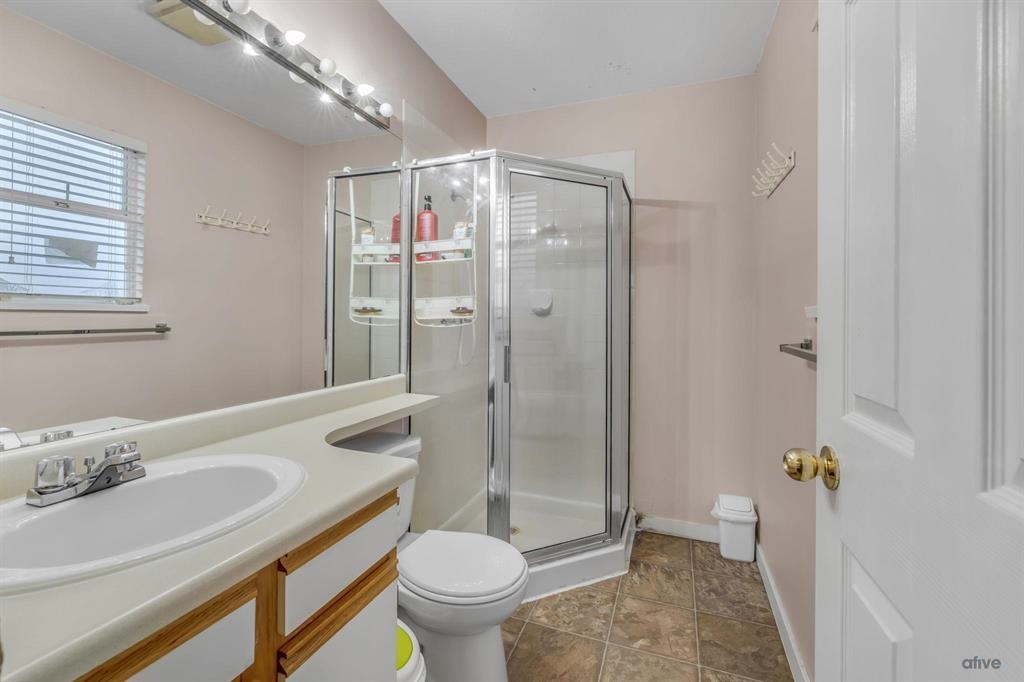 Laundry Room Photo of 15756 82 Avenue, Surrey, BC