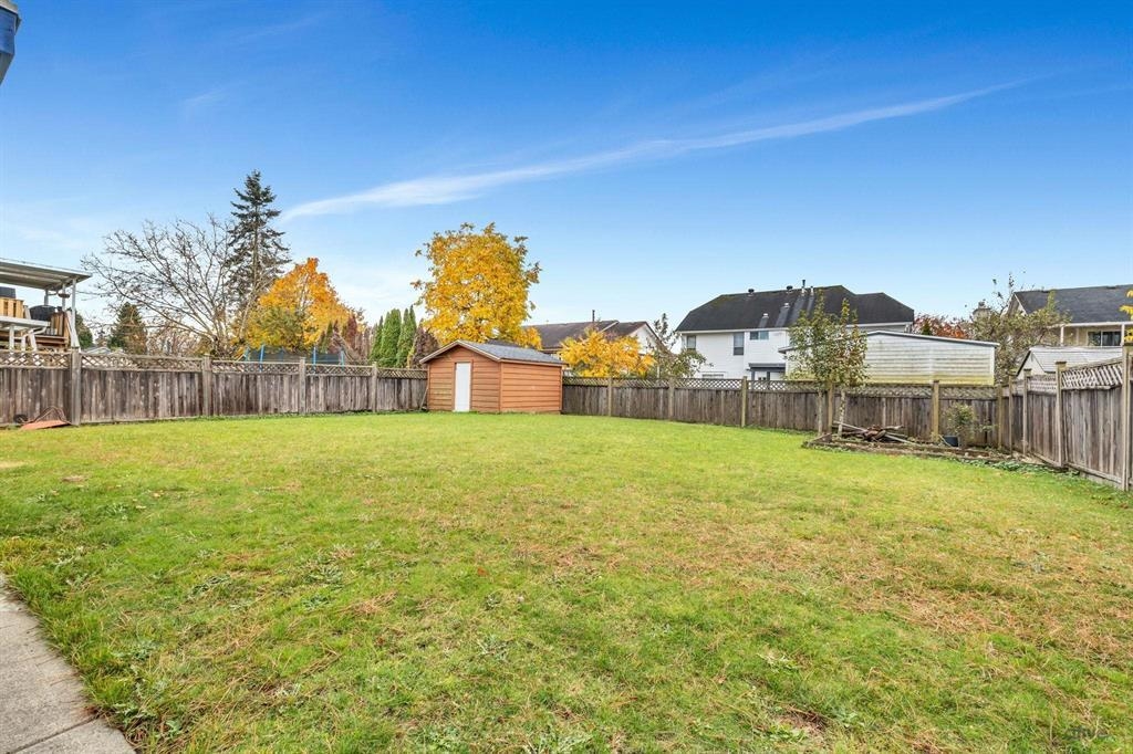 Outdoor Patio Photo of 15756 82 Avenue, Surrey, BC