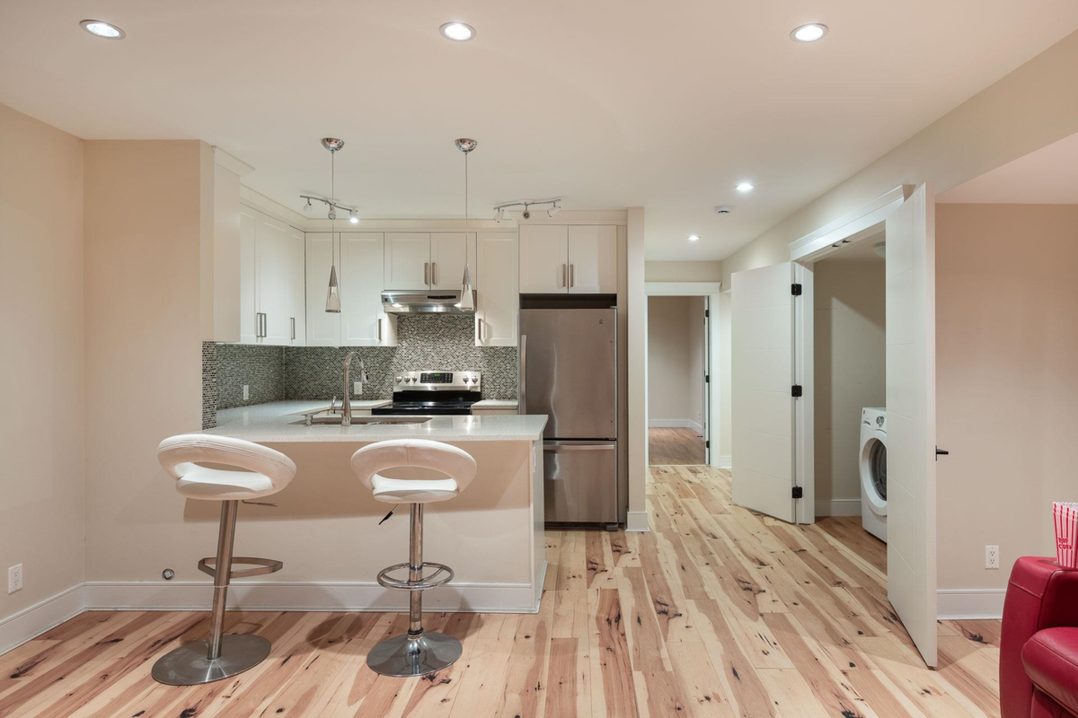 Outdoor Kitchen Photo of 839 W 20th Street, North Vancouver, BC