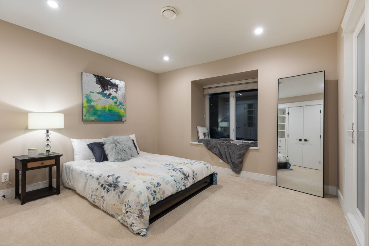 Outdoor Patio Photo of 839 W 20th Street, North Vancouver, BC