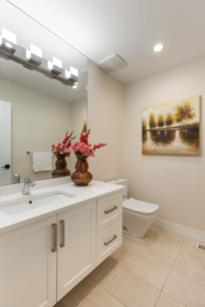 Office / Den Photo of 839 W 20th Street, North Vancouver, BC