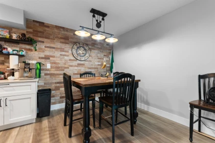 Kitchen Island Photo of 223 45598 Mcintosh Drive, Chilliwack, BC