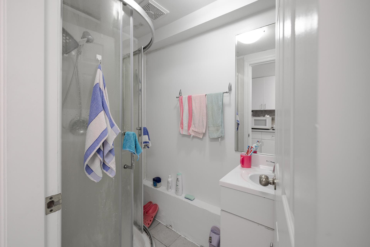 Loft / Bonus Room Photo of 6300 Granville Avenue, Richmond, BC