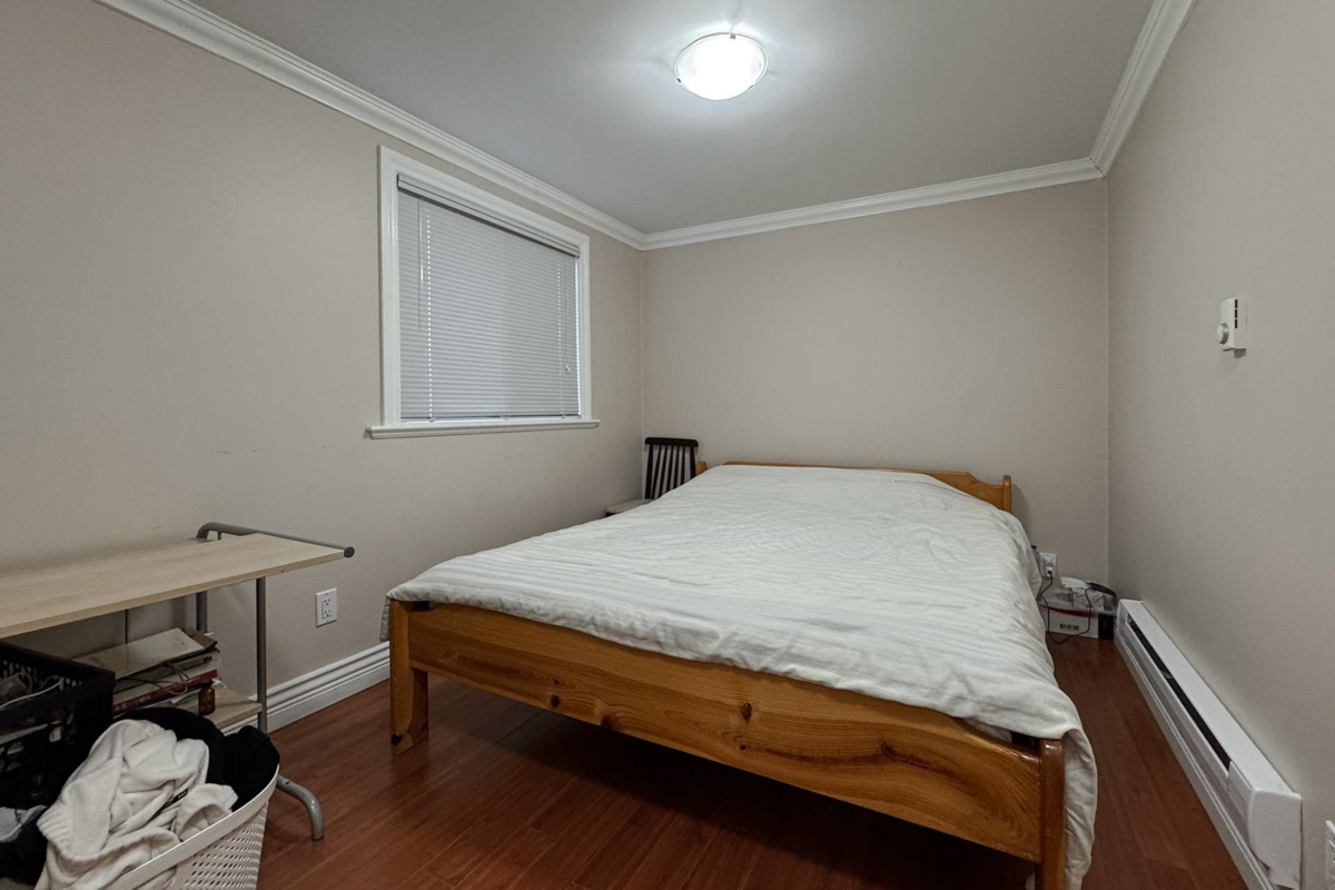 Primary Bathroom Photo of 6300 Granville Avenue, Richmond, BC