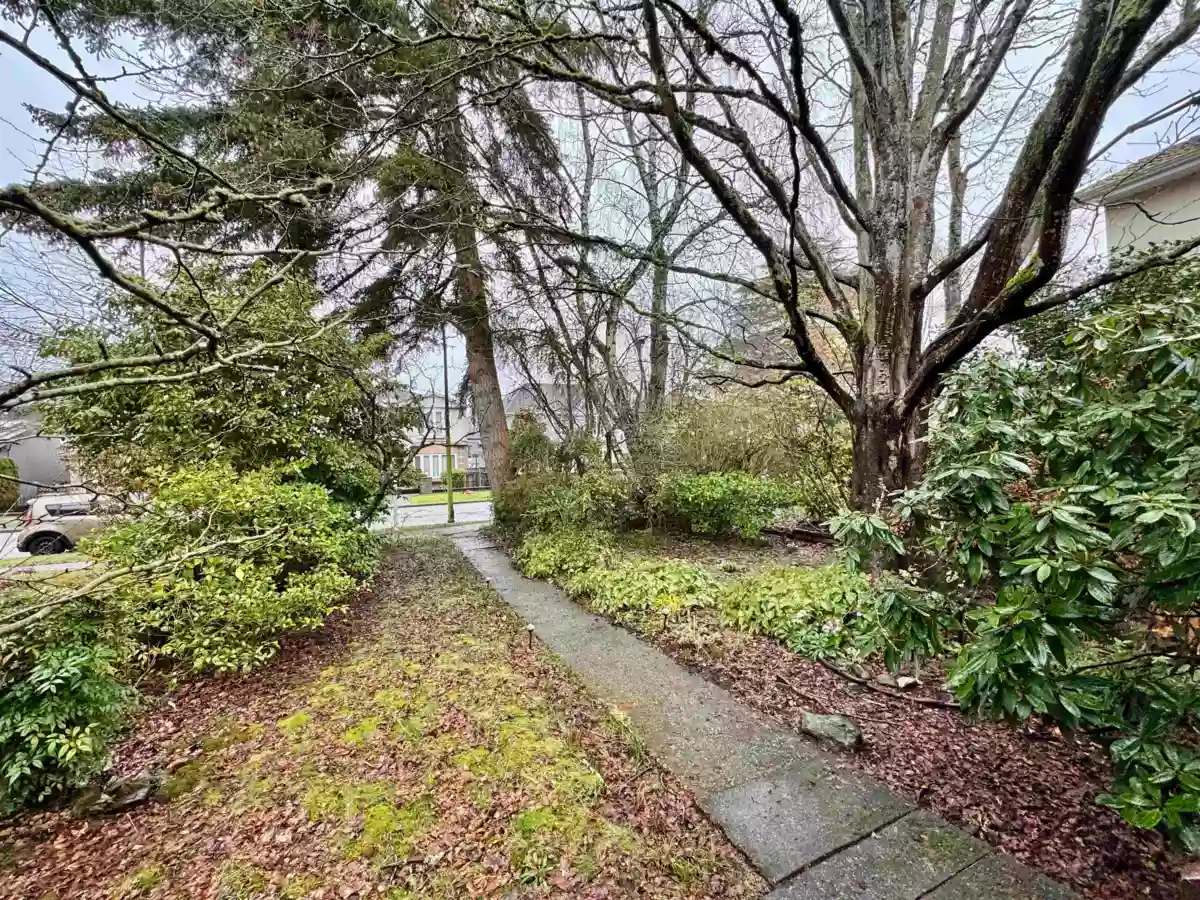 Dining Area Photo of 2720 W 24th Avenue, Vancouver, BC