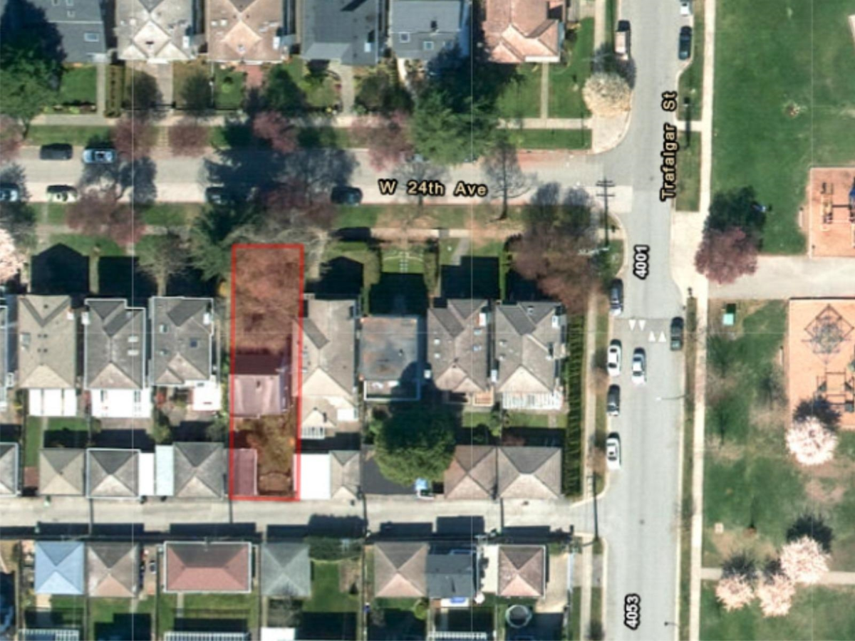 Living Room Photo of 2720 W 24th Avenue, Vancouver, BC