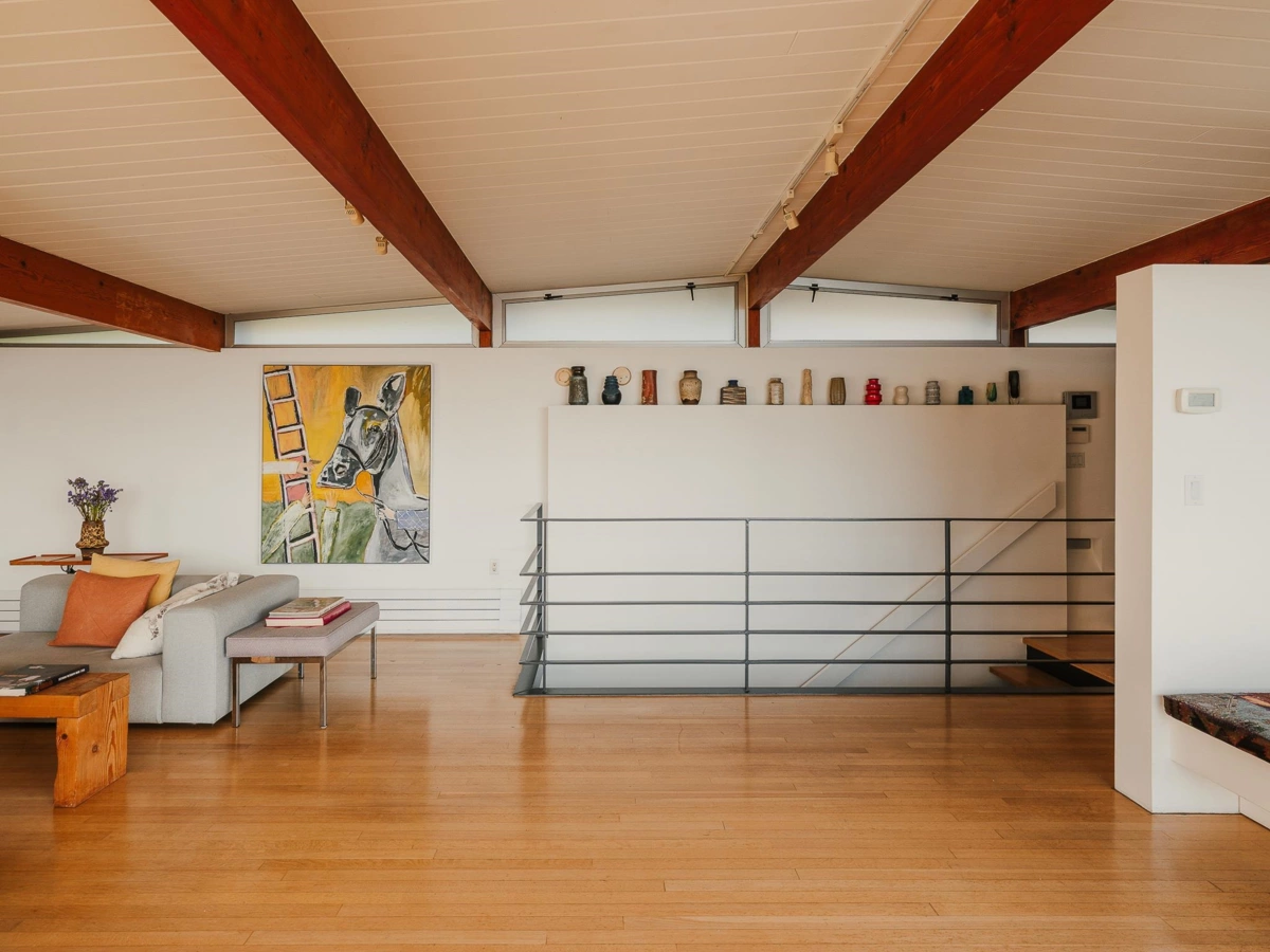 Kitchen Island Photo of 2391 Wall Street, Vancouver, BC
