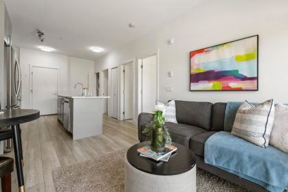 603 13978 Fraser Highway, Surrey, BC, Surrey — Apartment/Condo for sale