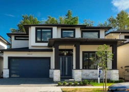 16640 18a Avenue, Surrey, BC