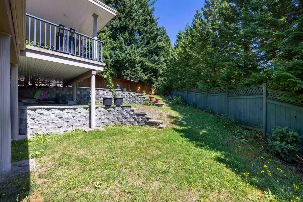 Aerial View of 1625 Parkway Boulevard, Coquitlam, BC