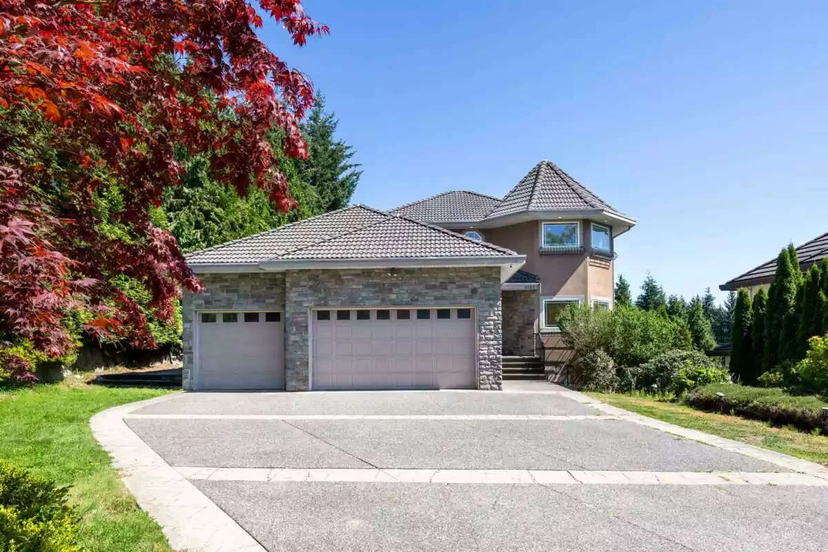 Fitness Center Photo Near 1625 Parkway Boulevard, Coquitlam, BC