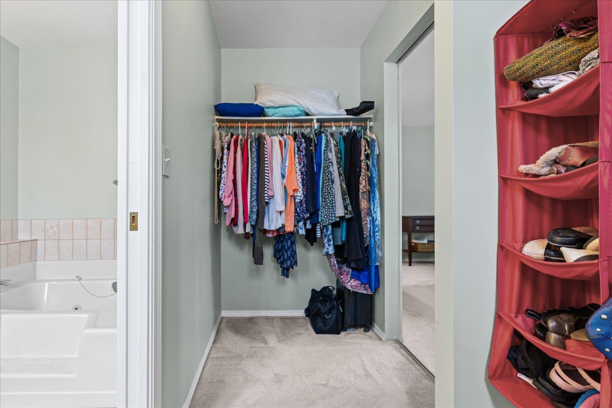 Basement Recreation Room Photo of 10 3292 Vernon Terrace, Abbotsford, BC