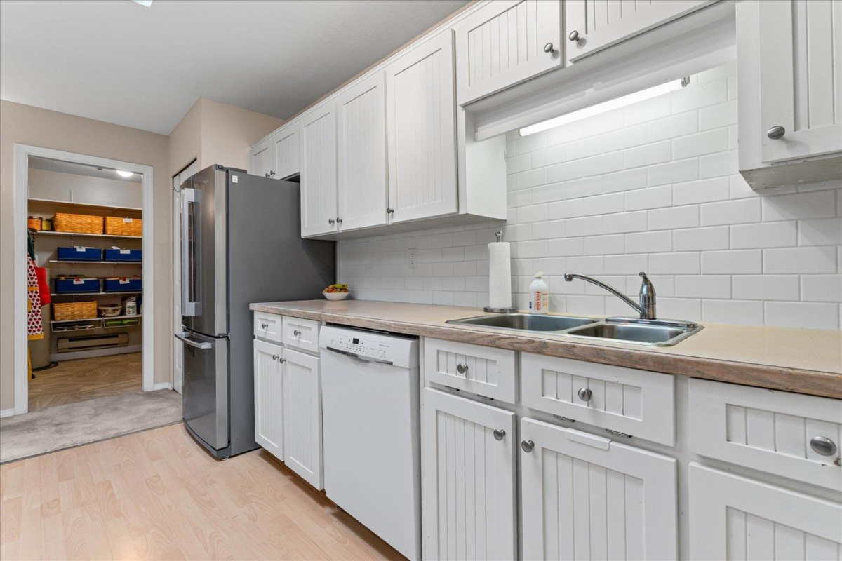 Bedroom 3 Photo of 10 3292 Vernon Terrace, Abbotsford, BC