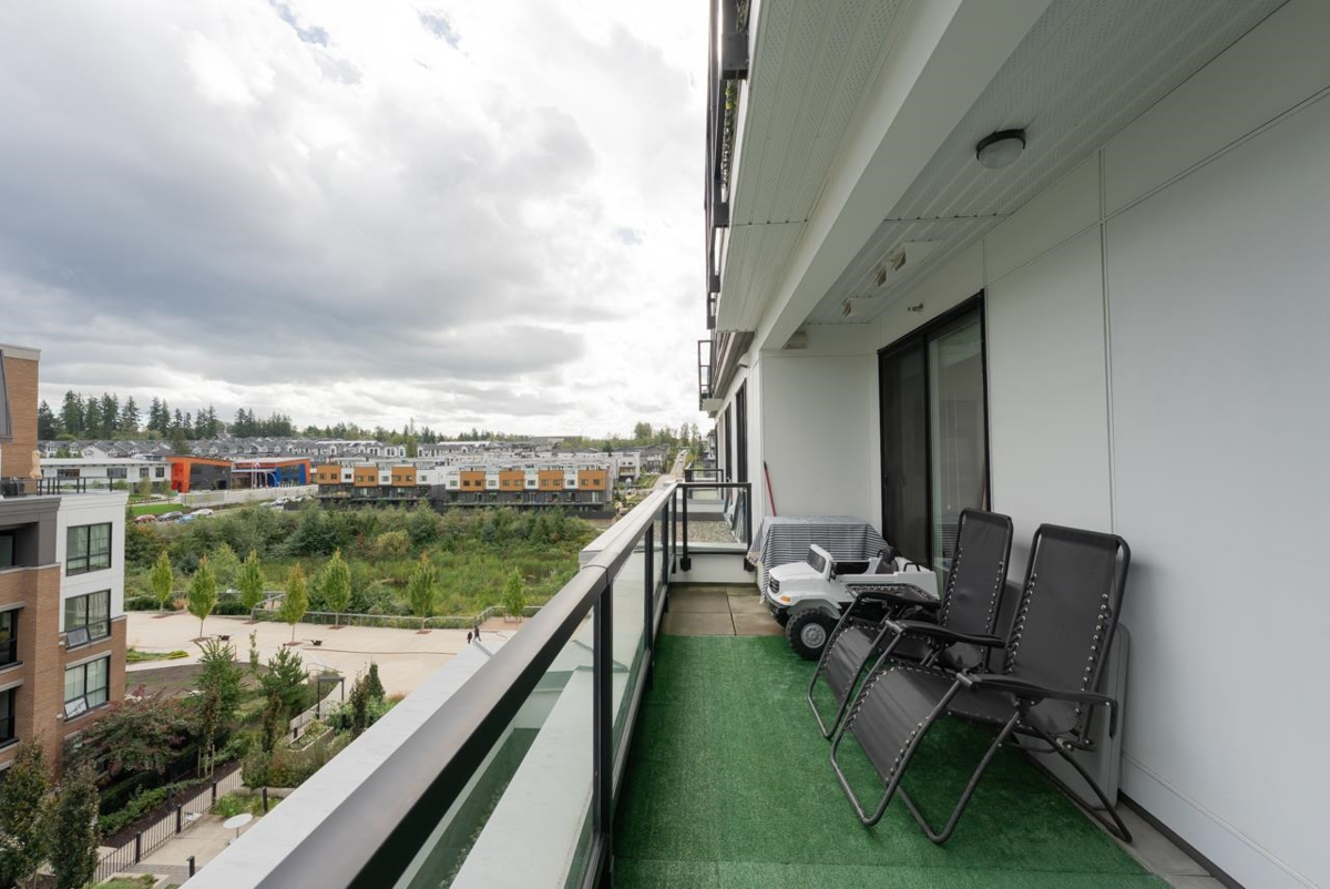 Basement Recreation Room Photo of B501 20018 83a Avenue, Langley, BC