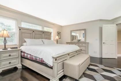 Basement Recreation Room Photo of 15396 Sequoia Drive, Surrey, BC