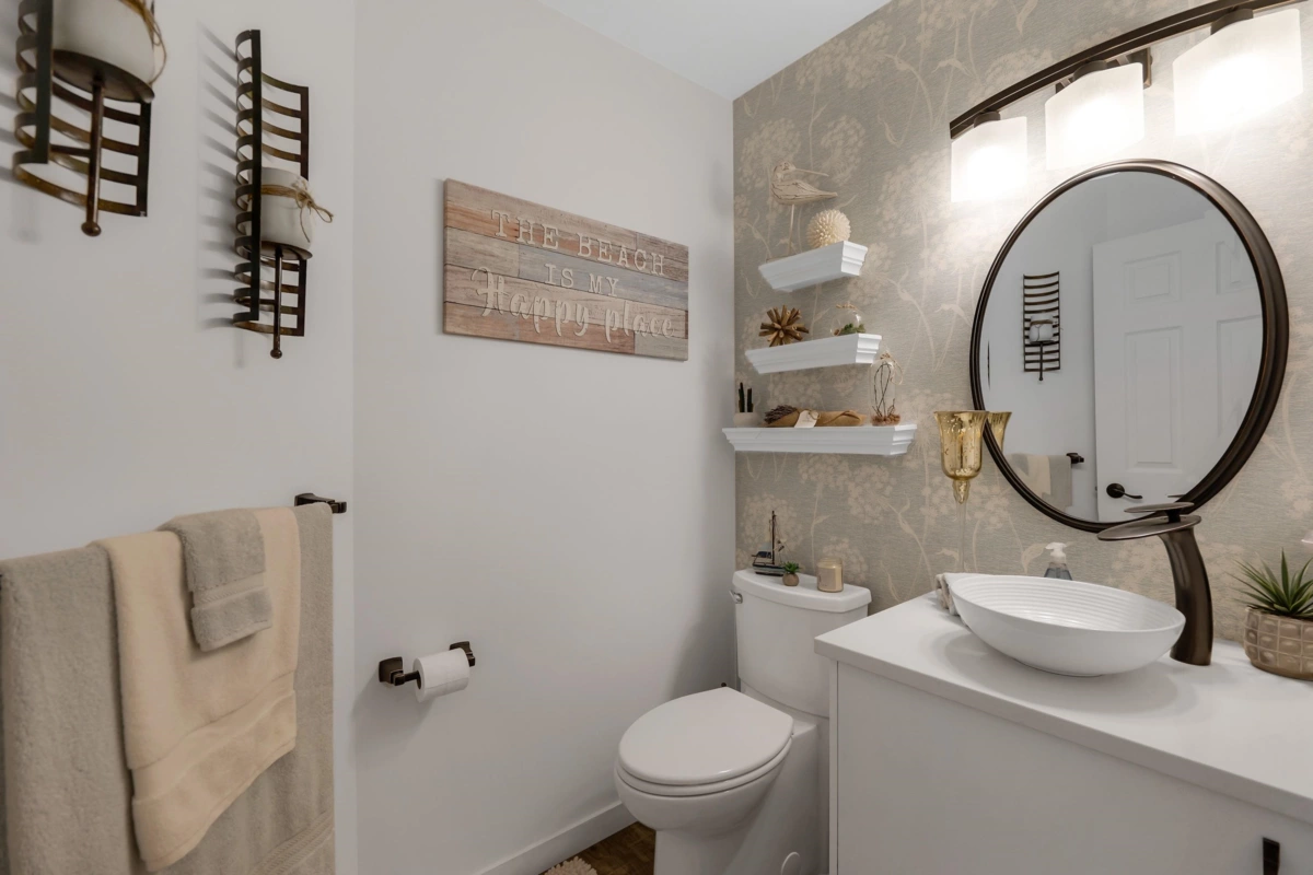 Bedroom 3 Photo of 10 2401 Mamquam Road, Squamish, BC