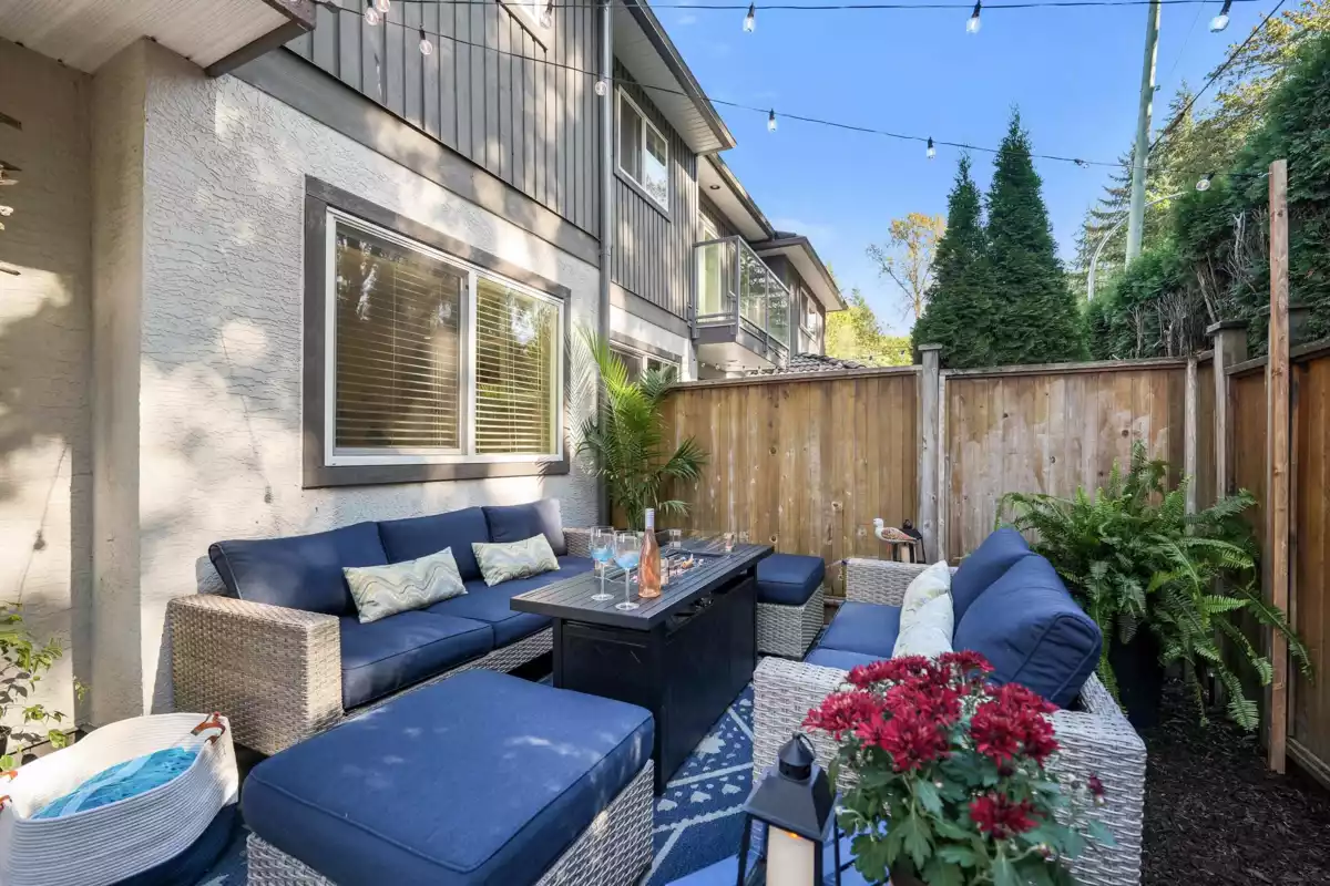 Hallway Photo of 10 2401 Mamquam Road, Squamish, BC