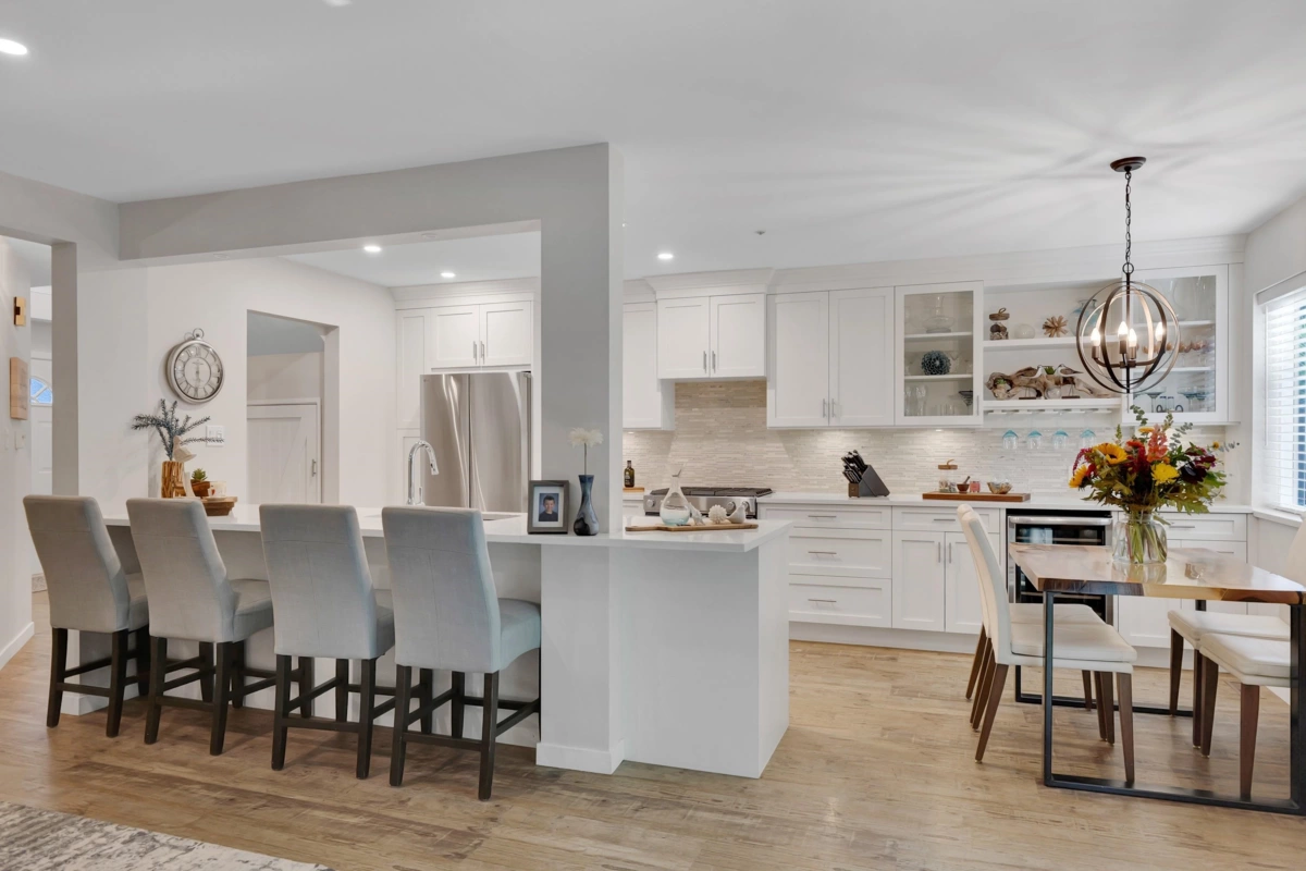 Kitchen Photo of 10 2401 Mamquam Road, Squamish, BC