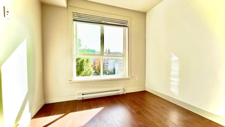 618 13883 Laurel Drive, Surrey, BC, Surrey — Apartment/Condo for sale