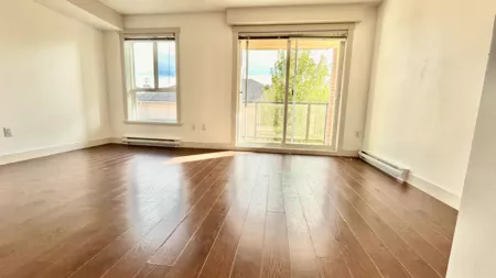 618 13883 Laurel Drive, Surrey, BC, Surrey — Apartment/Condo for sale