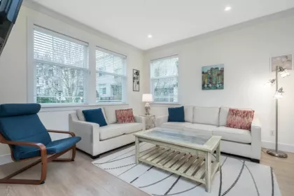 30 15717 Mountain View Drive, Surrey, BC, Surrey — Townhouse for sale