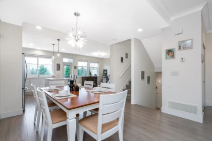 30 15717 Mountain View Drive, Surrey, BC, Surrey — Townhouse for sale