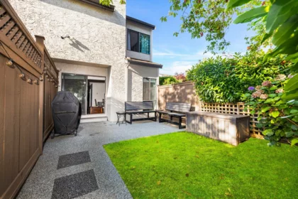 24 230 W 14th Street, North Vancouver, BC, North Vancouver — Townhouse for sale