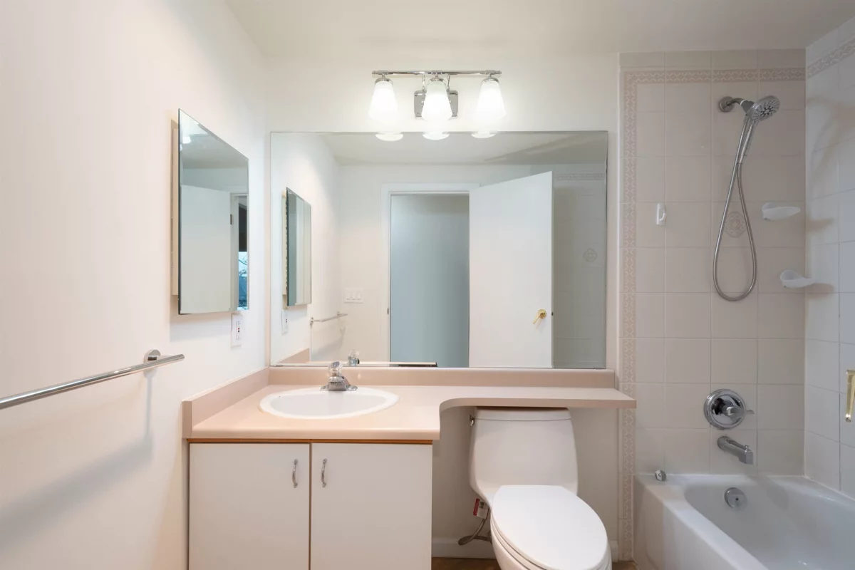 Backyard Photo of 203 7600 Francis Road, Richmond, BC