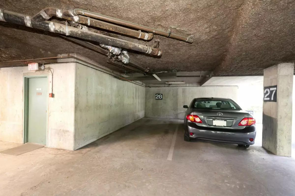 Garden / Landscaping Photo of 203 7600 Francis Road, Richmond, BC