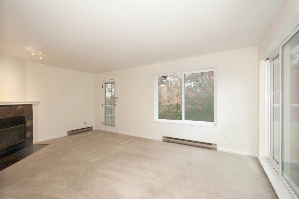 Primary Bathroom Photo of 203 7600 Francis Road, Richmond, BC