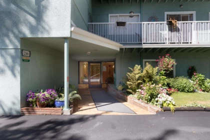 203 2146 W 43rd Avenue, Vancouver, BC, Vancouver — Apartment/Condo for sale