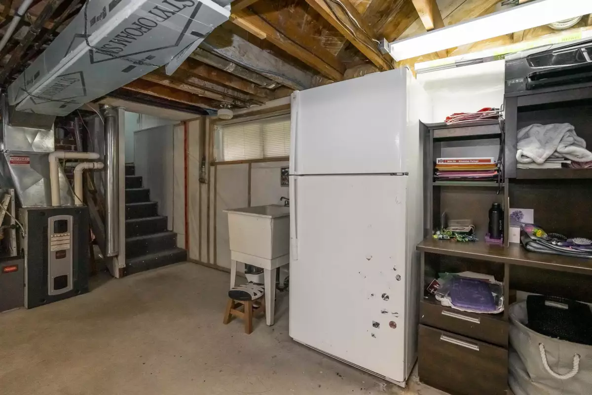 Neighborhood Park Photo Near 1361 200 Street, Langley, BC