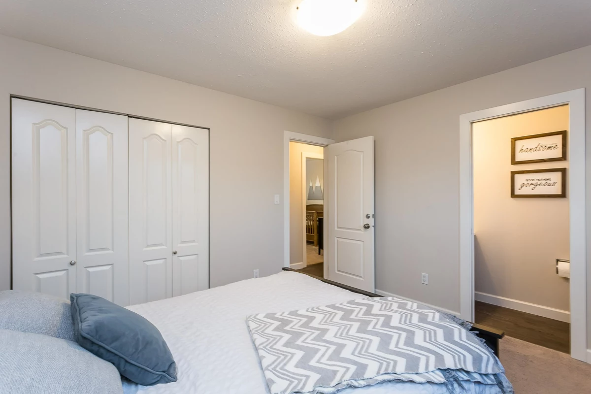 Guest Bathroom Photo of 9966 Merritt Drive, Chilliwack, BC