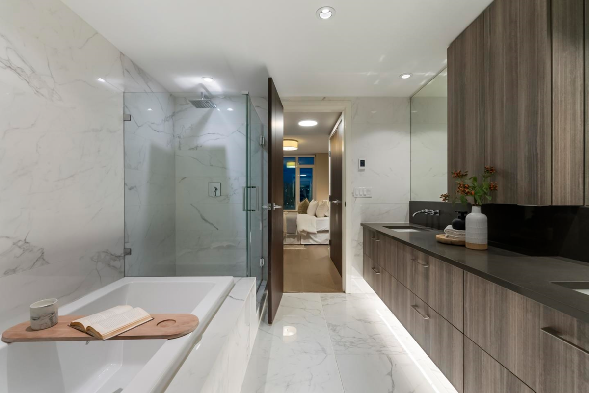 Powder Room Photo of 1204 210 Salter Street, New Westminster, BC