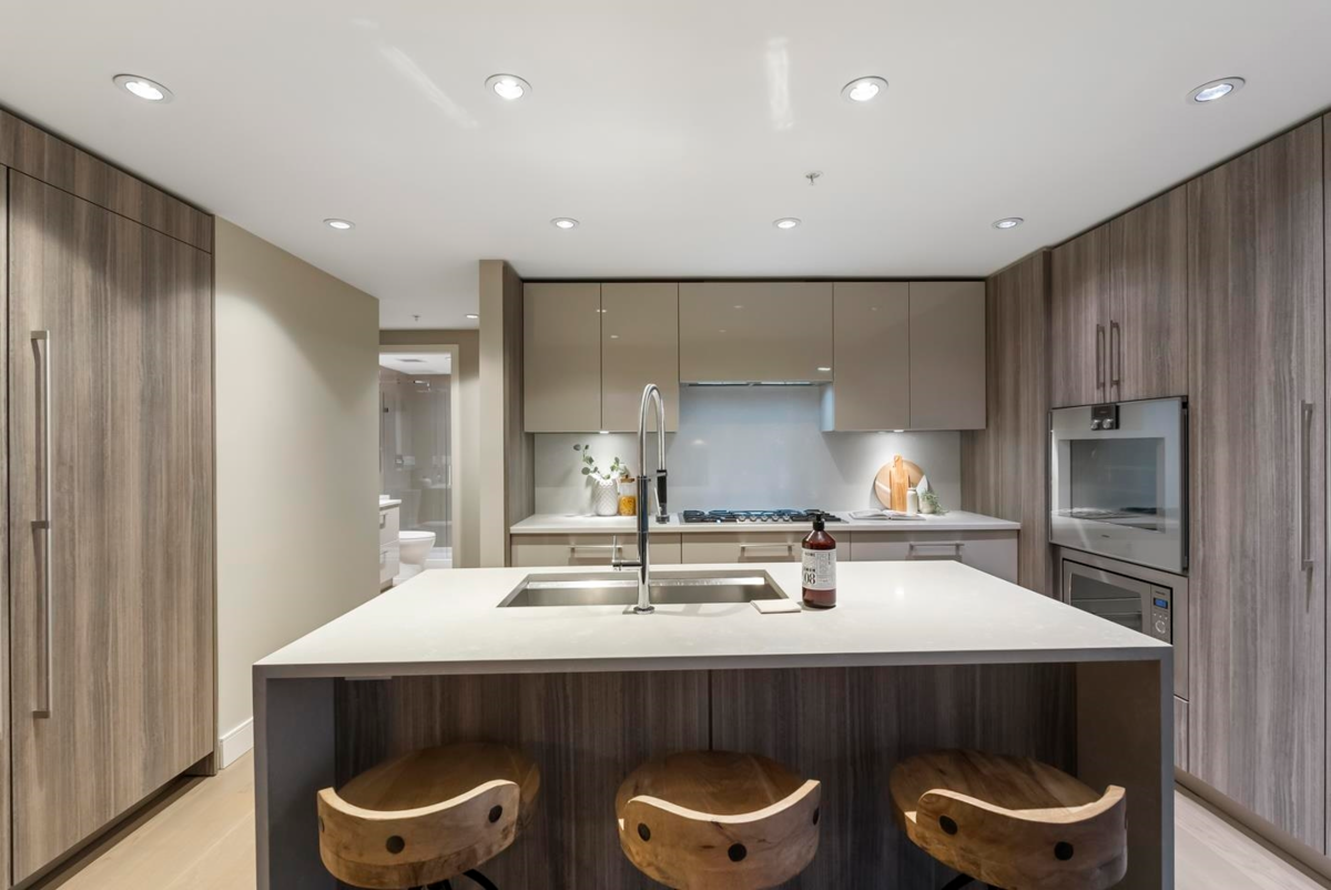 Primary Bathroom Photo of 1204 210 Salter Street, New Westminster, BC