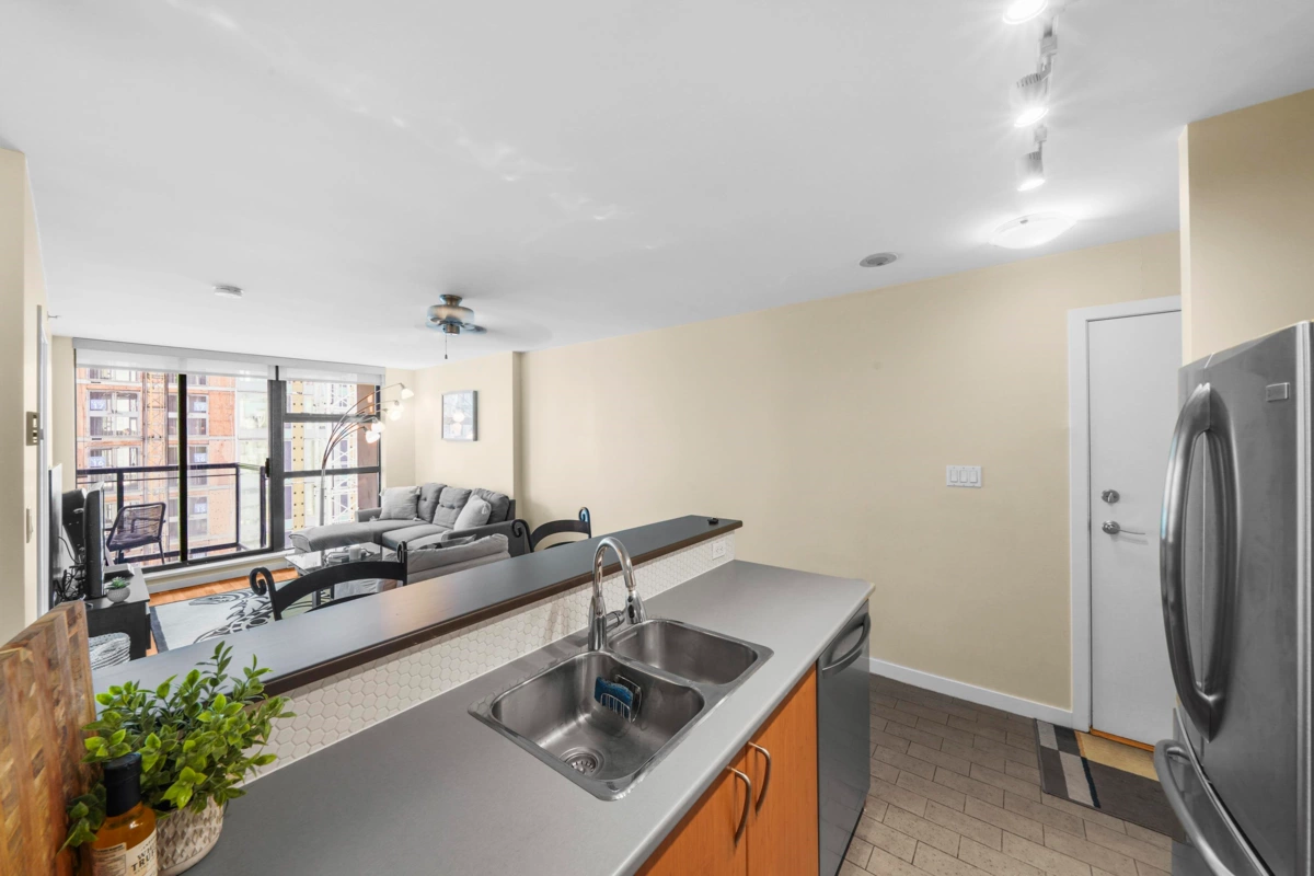 Dining Area Photo of 2107 1295 Richards Street, Vancouver, BC