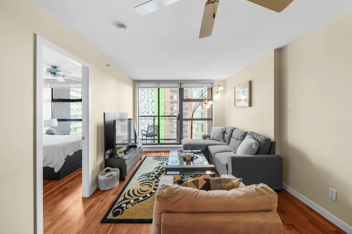 Family Room Photo of 2107 1295 Richards Street, Vancouver, BC