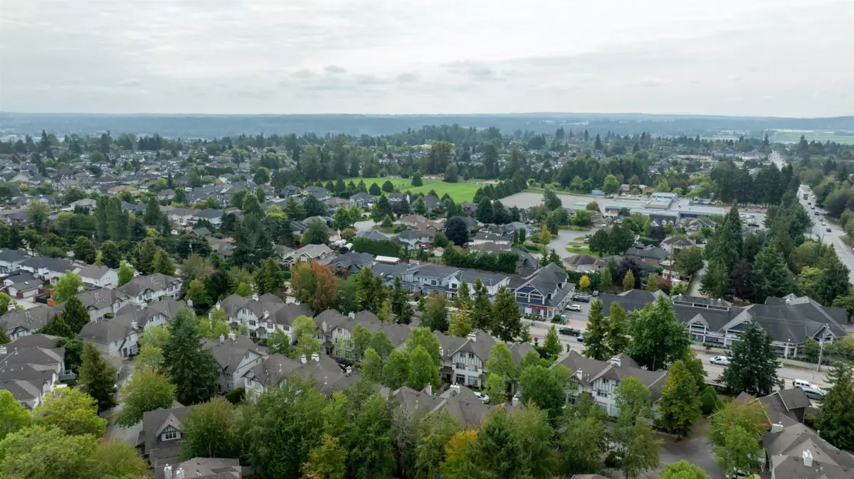 Community Amenities Photo (Clubhouse) of 18460 64 Avenue, Surrey, BC