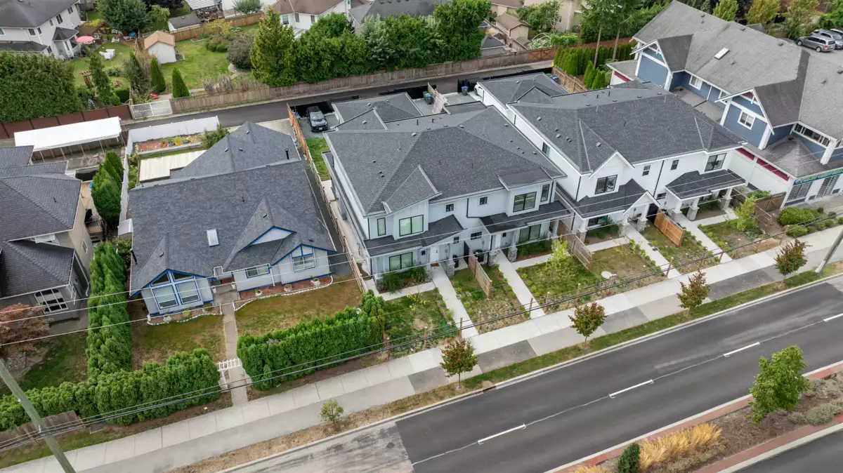 Outdoor Deck Photo of 18460 64 Avenue, Surrey, BC