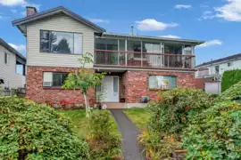 6760 Lakeview Avenue, Burnaby, BC