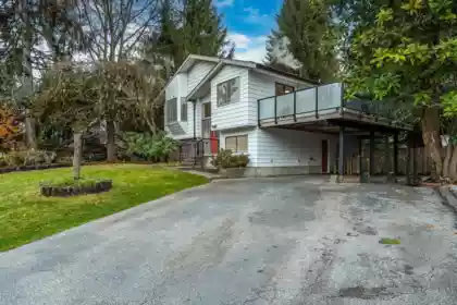 3924 Victoria Place, Port Coquitlam, BC
