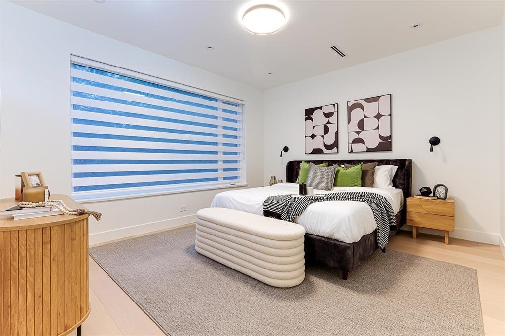 Breakfast Nook Photo of 1943 E 6th Avenue, Vancouver, BC