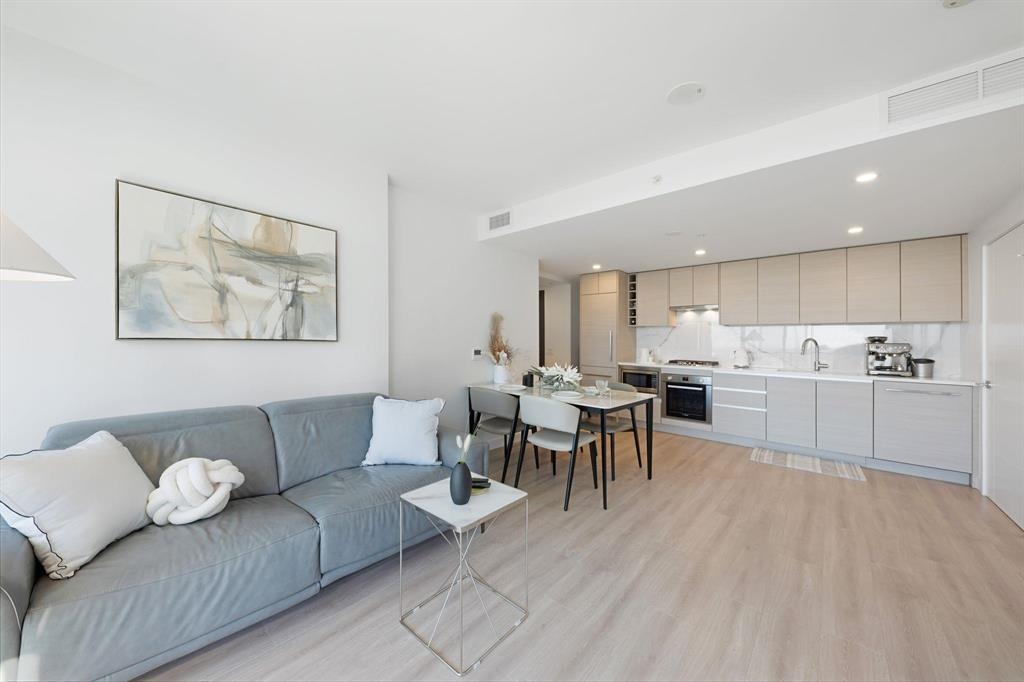 Exterior Rear Photo of 2401 823 Carnarvon Street, New Westminster, BC