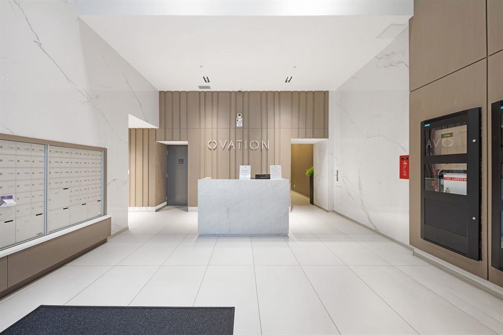 Hallway Photo of 2401 823 Carnarvon Street, New Westminster, BC