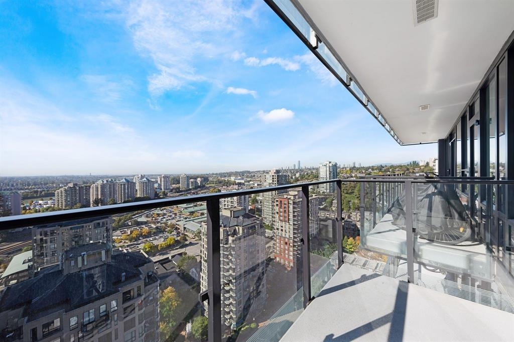 Walk-In Closet Photo of 2401 823 Carnarvon Street, New Westminster, BC