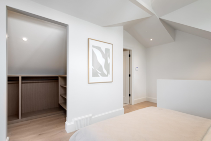 Powder Room Photo of 2380 E 5th Avenue, Vancouver, BC