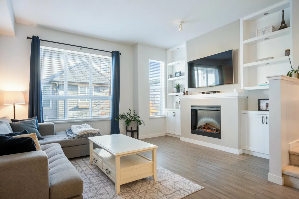 Dining Area Photo of 106 7938 209 Street, Langley, BC